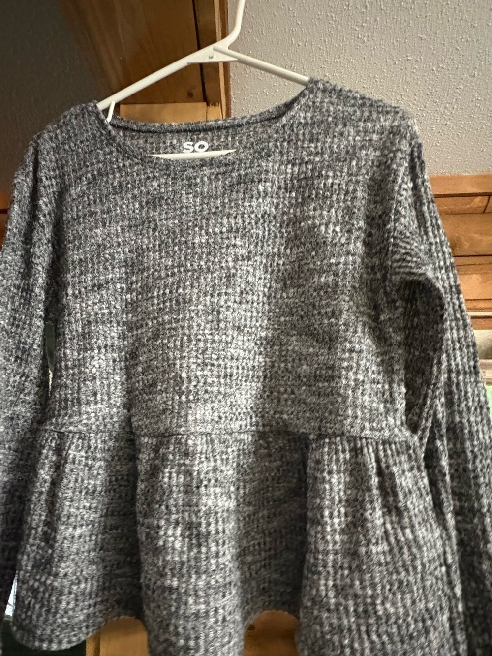 SO Waffle Knit Pullover Sweater - Gray